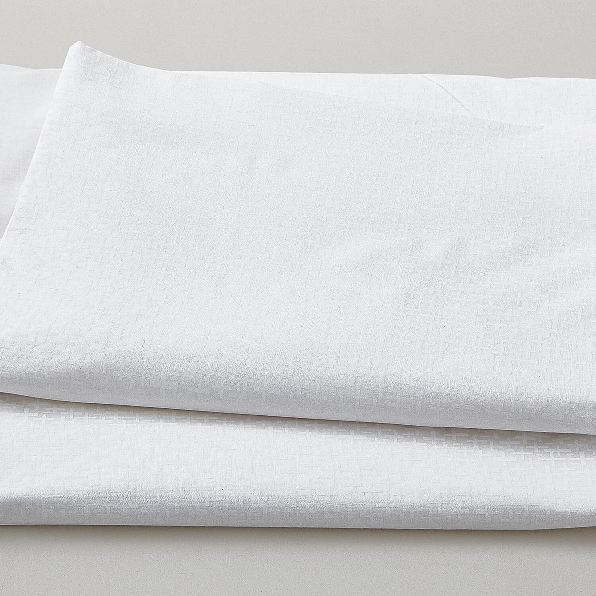 Blooming Color - Isla White on White 108" 3 Yard Cut