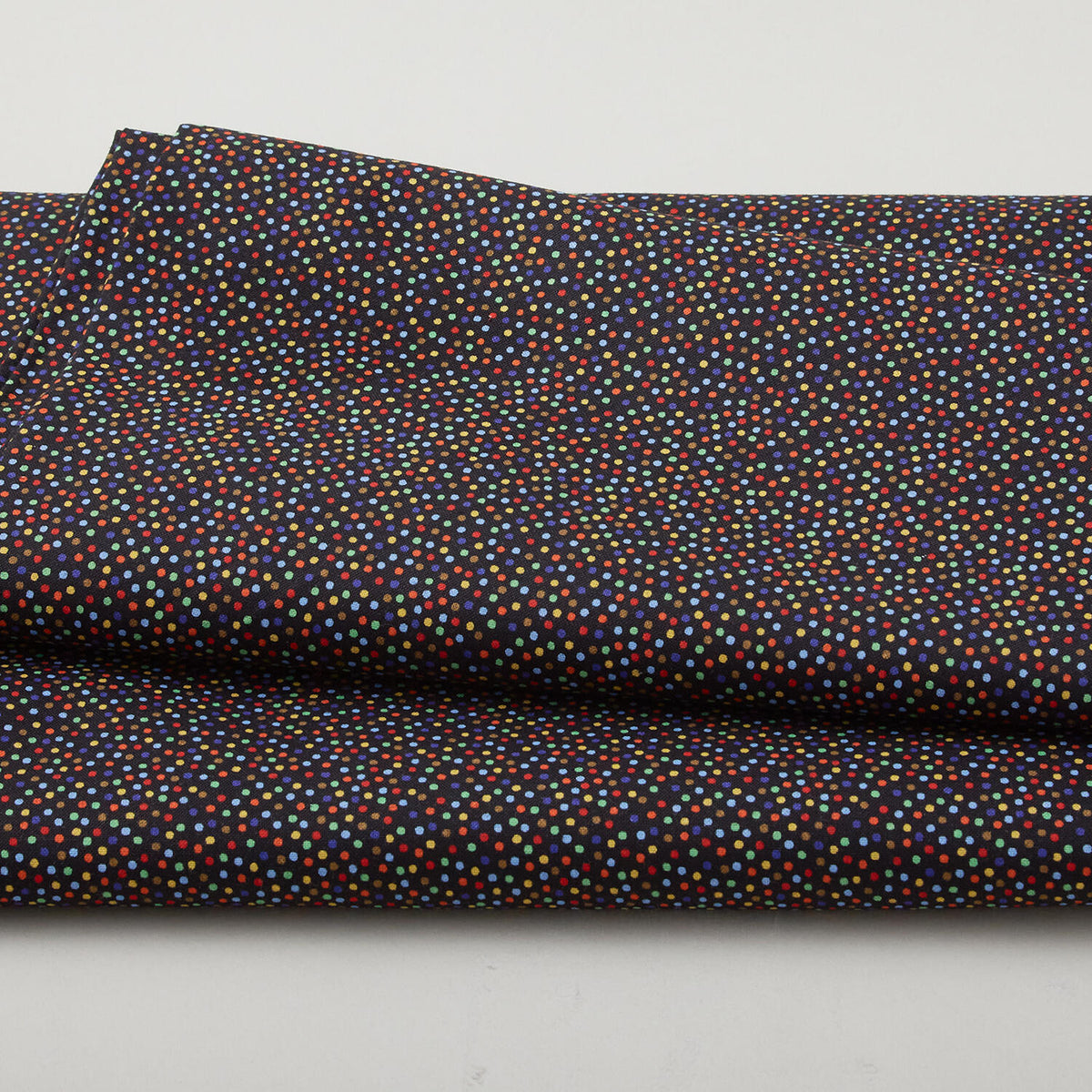 Garden Pindot - Brite 5 Yard Cut