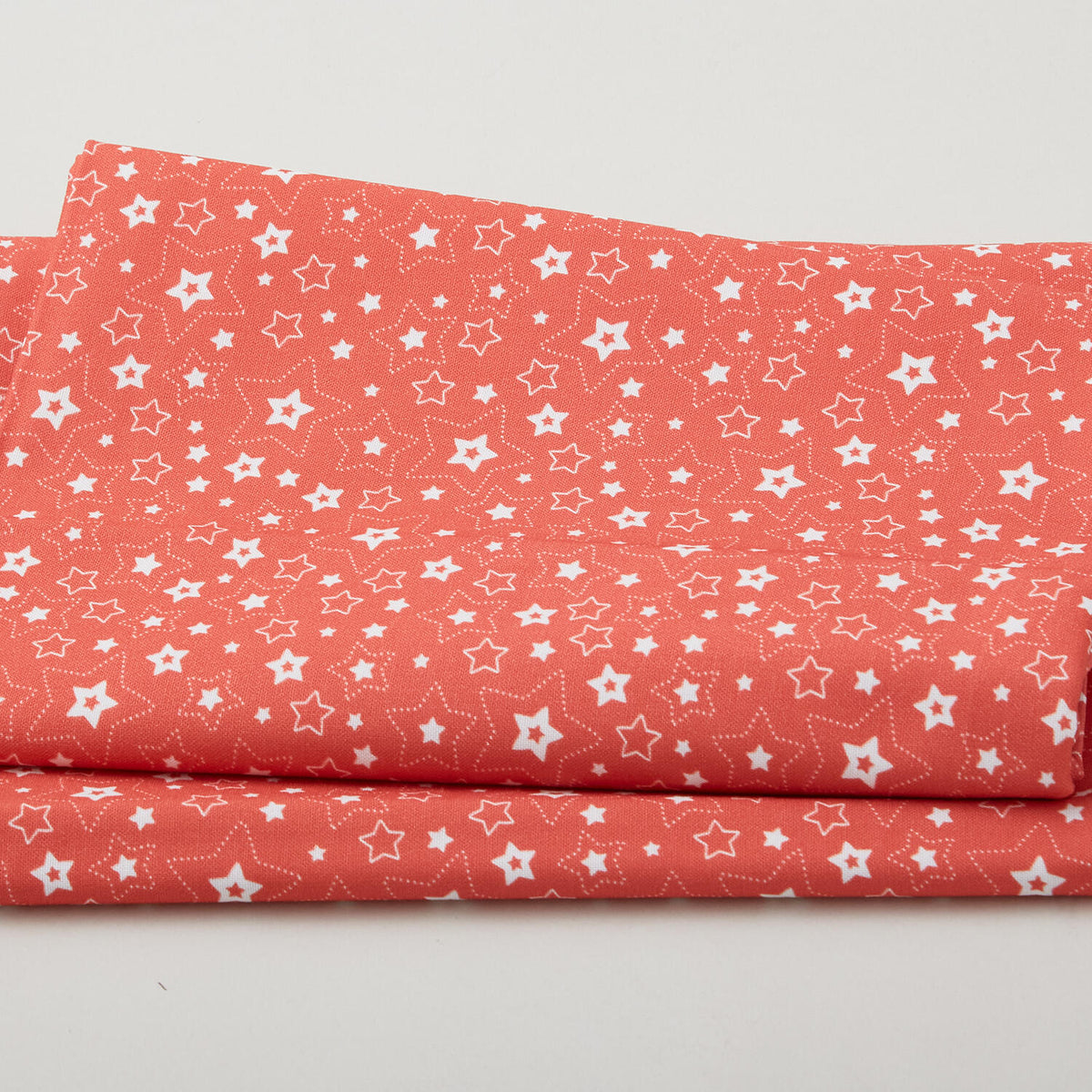 Summer Stars - Stars Linework Red 2 Yard Cut